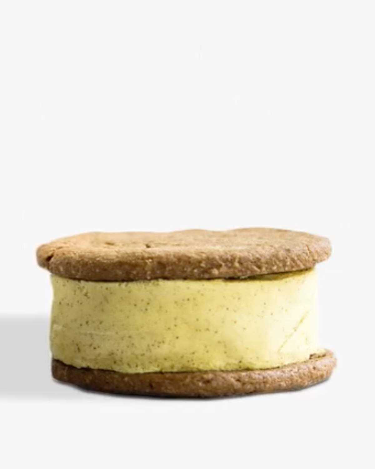 GOLDEN MYLK ICE CREAM SANDWICH WITH GINGER COOKIE
